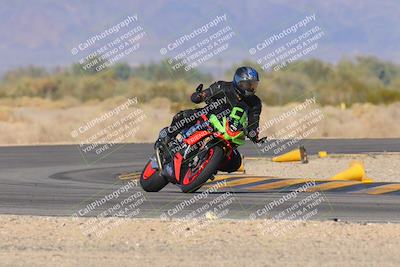 media/Dec-15-2023-Apex Assassins (Fri) [[91f19fb1c7]]/Trackday 2/Session 2 (Turn 4)/